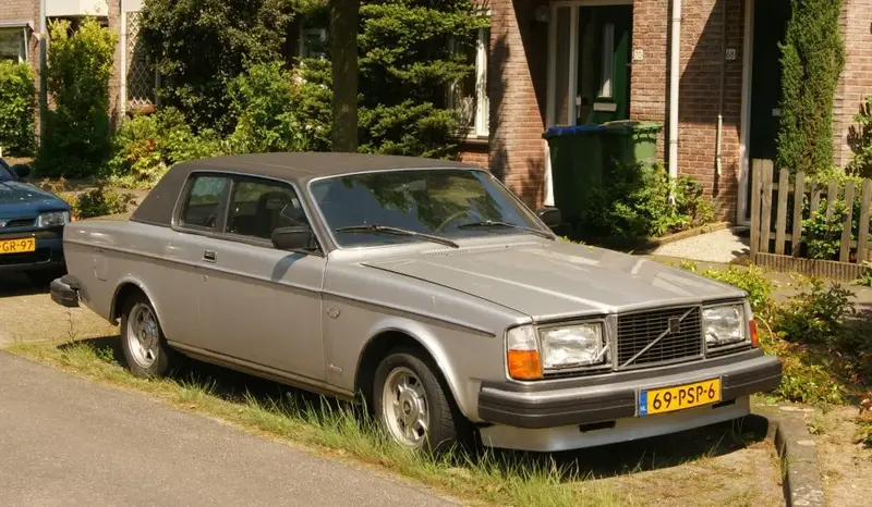 Volvo 260 260 Coupe (P262)