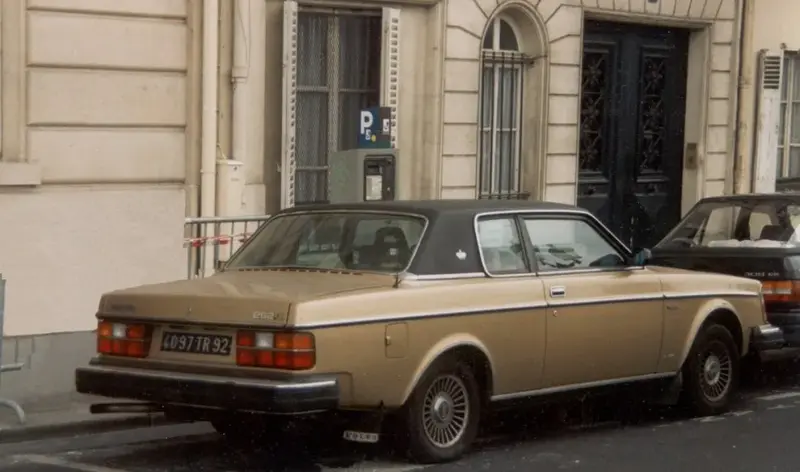 Volvo 260 - 2