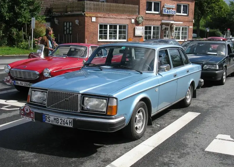 Volvo 260 260 (P262,P264)