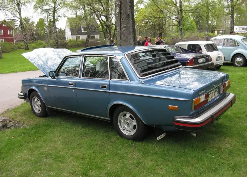 Volvo 260 - 3