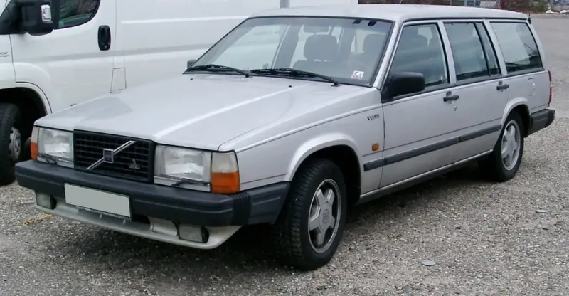 Volvo 740 - 2