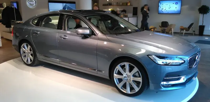 Volvo S90 - 5