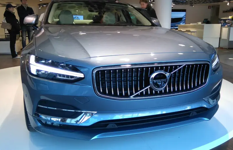 Volvo S90 - 6