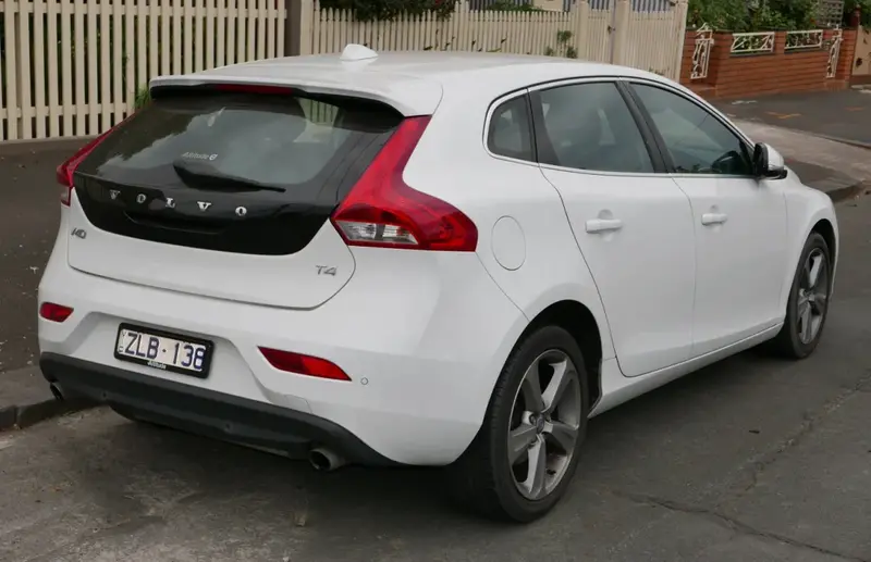 Volvo V40 - 2
