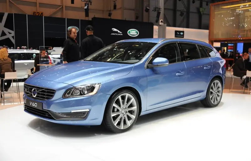 Volvo V60 V60 I (2013 facelift)