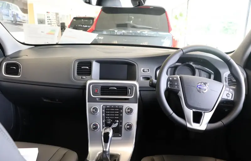 Volvo V60 - 4