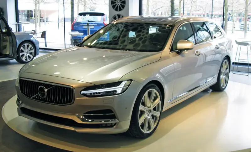 Volvo V90 - 3