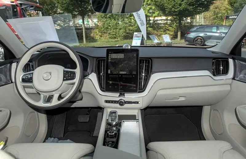 Volvo XC60 - 3