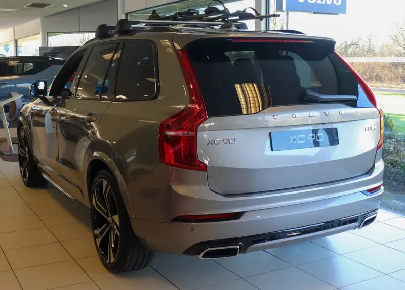 Volvo XC90 - 2