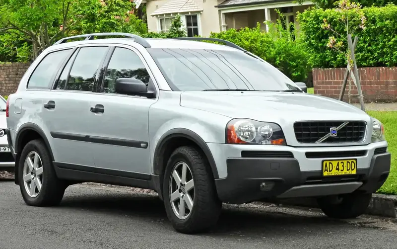 Volvo XC90 - 3