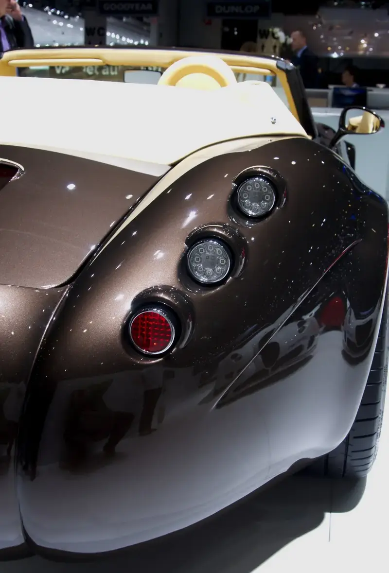 Wiesmann Roadster - 2