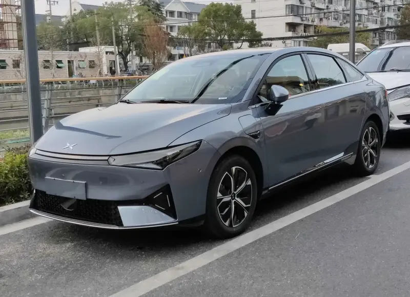 XPENG P5 - 3