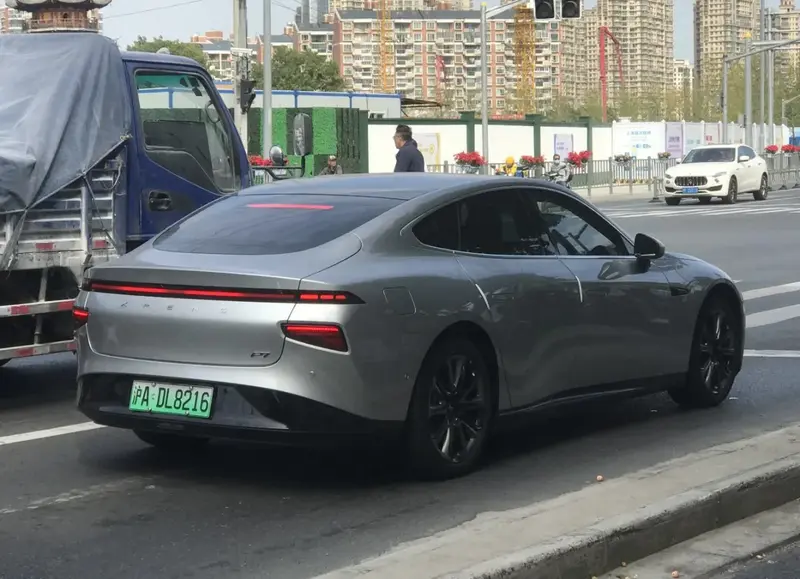 XPENG P7+ - 3