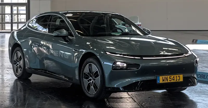 XPENG P7 P7i (facelift 2023)