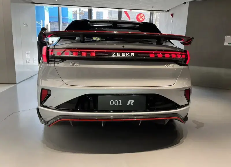 Zeekr 001 - 2