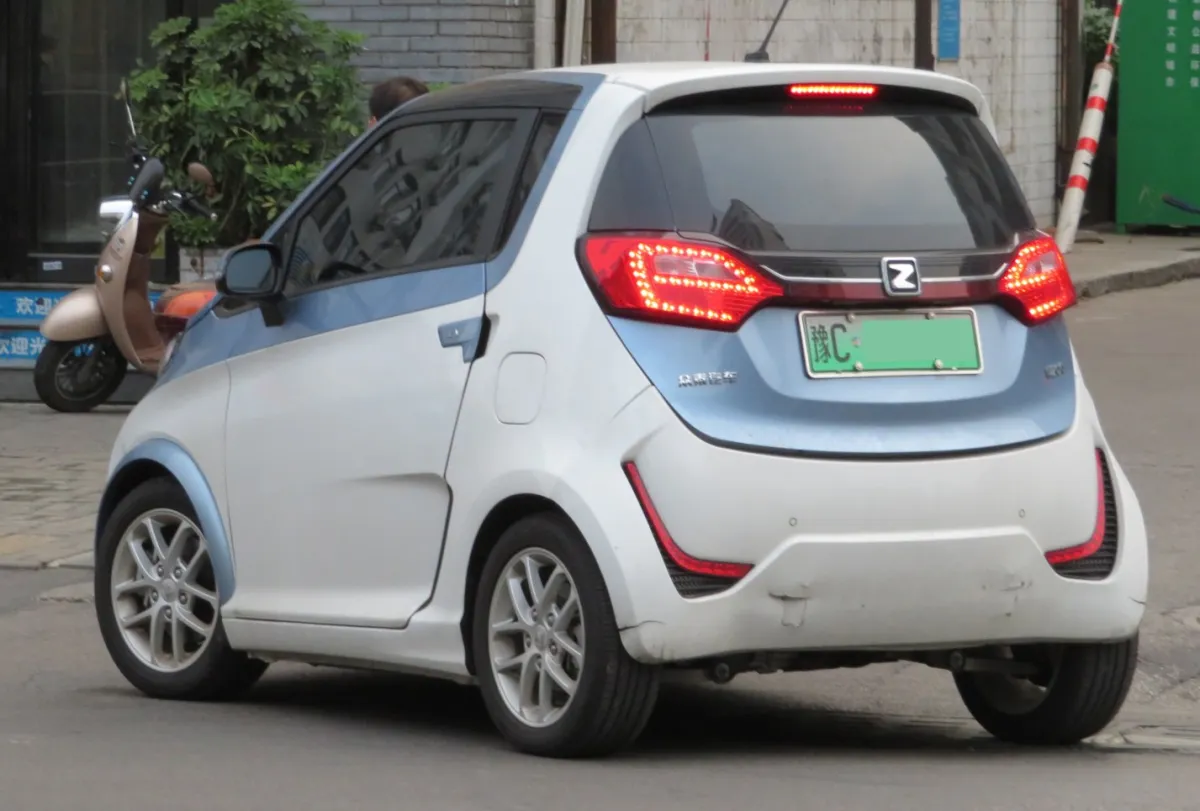 Zotye E200 E200 24.5 kWh (82 bg) - görsel 5