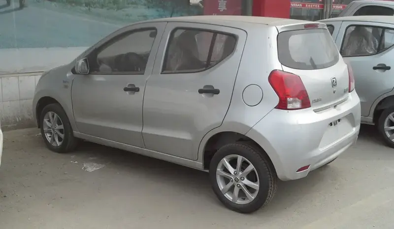 Zotye Z100 Z100 1.0 (68 bg) - görsel 5