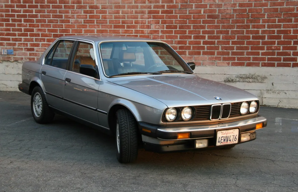 BMW 3 Serisi 3 Serisi Sedan (E30)