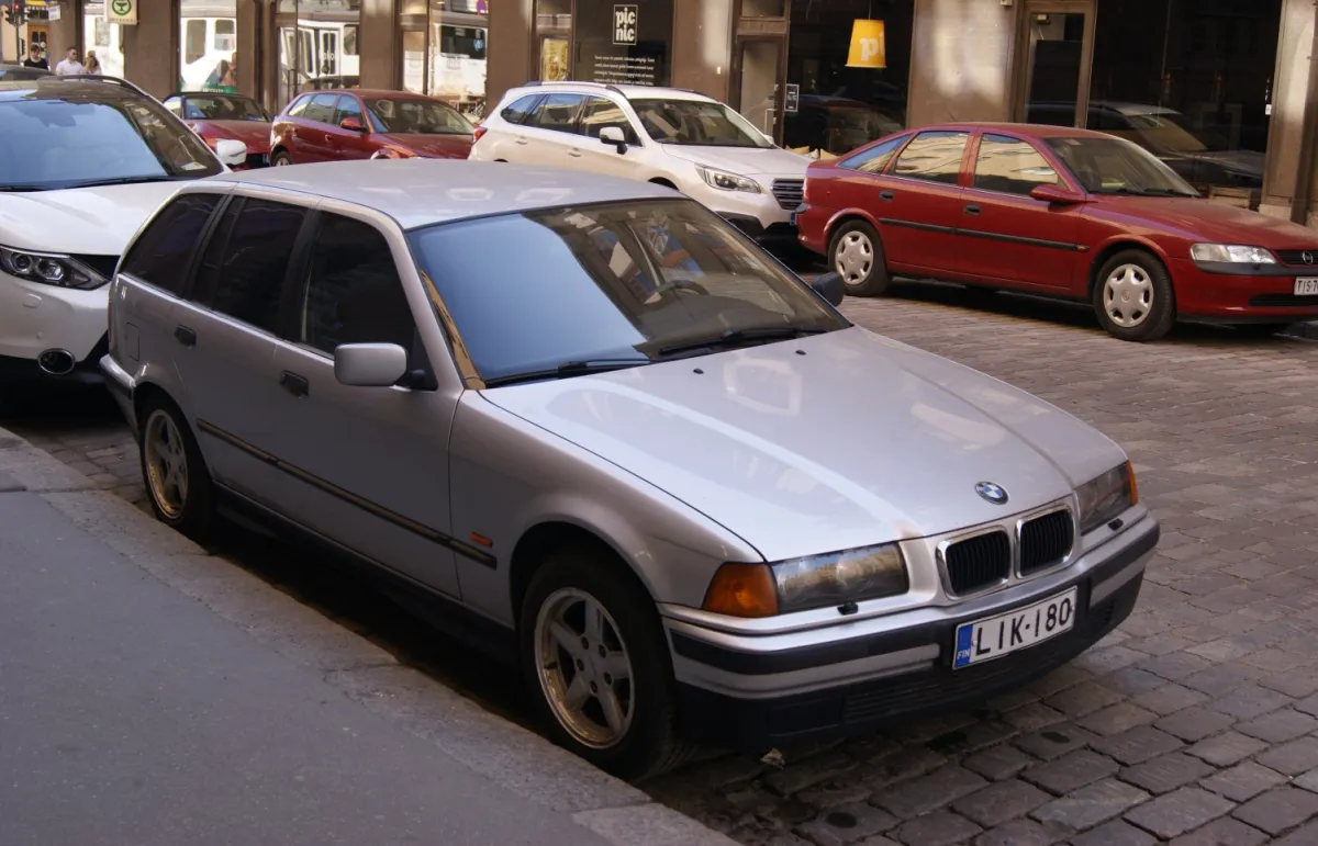 BMW 3 Serisi 3 Serisi Touring (E36)