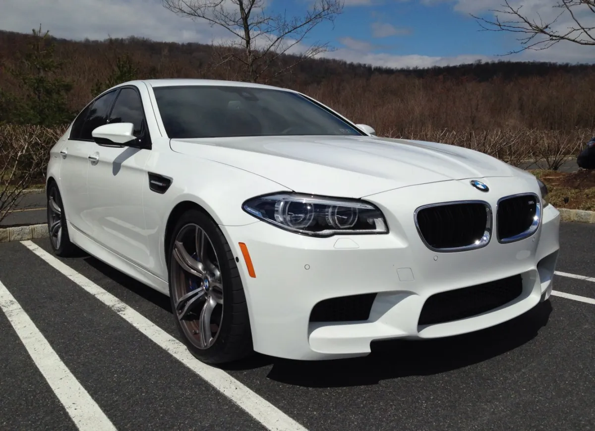 BMW M5 M5 (F10M LCI, facelift 2013)