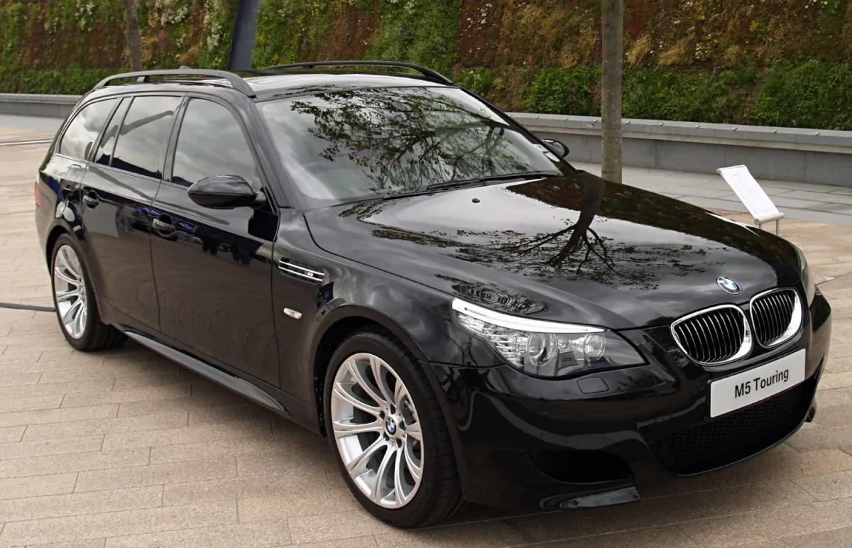 BMW M5 M5 Touring (E61 LCI, facelift 2007)