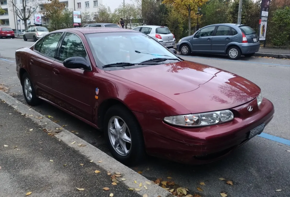 Chevrolet Alero Alero (GM P90)