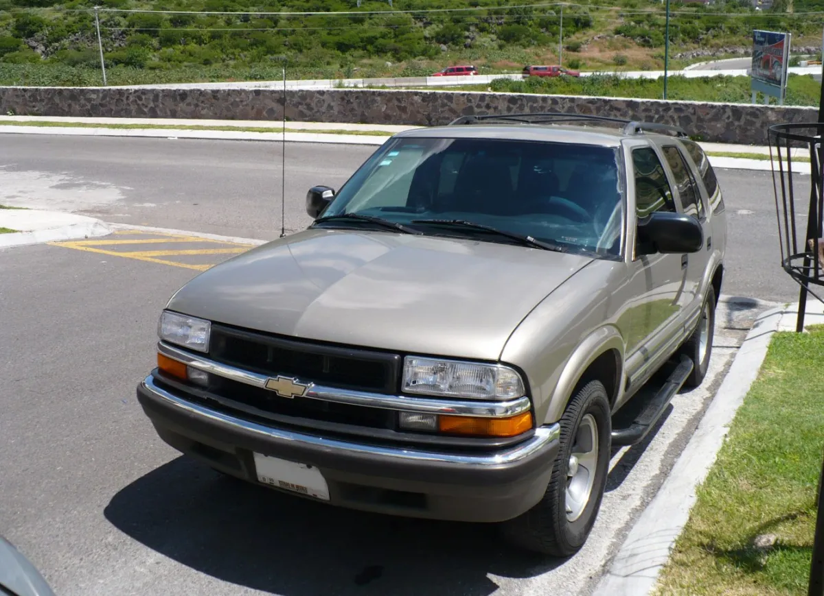 Chevrolet Blazer Blazer II (4-door, facelift 1998)