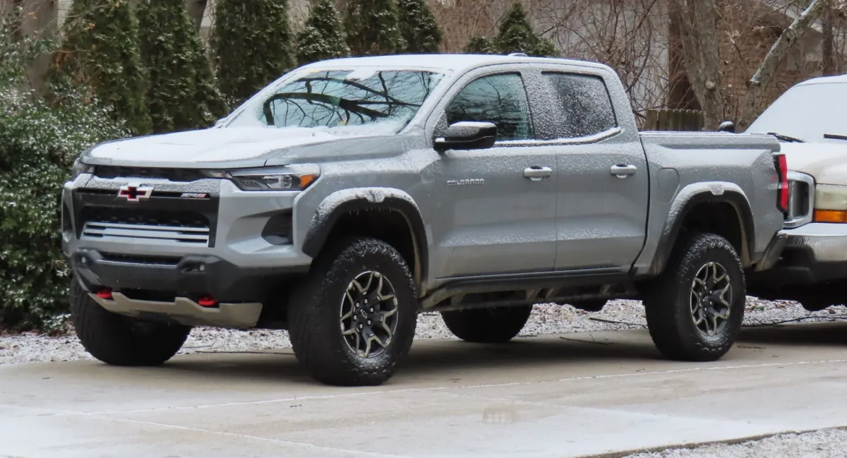 Chevrolet Colorado Colorado III Crew Cab Short Box