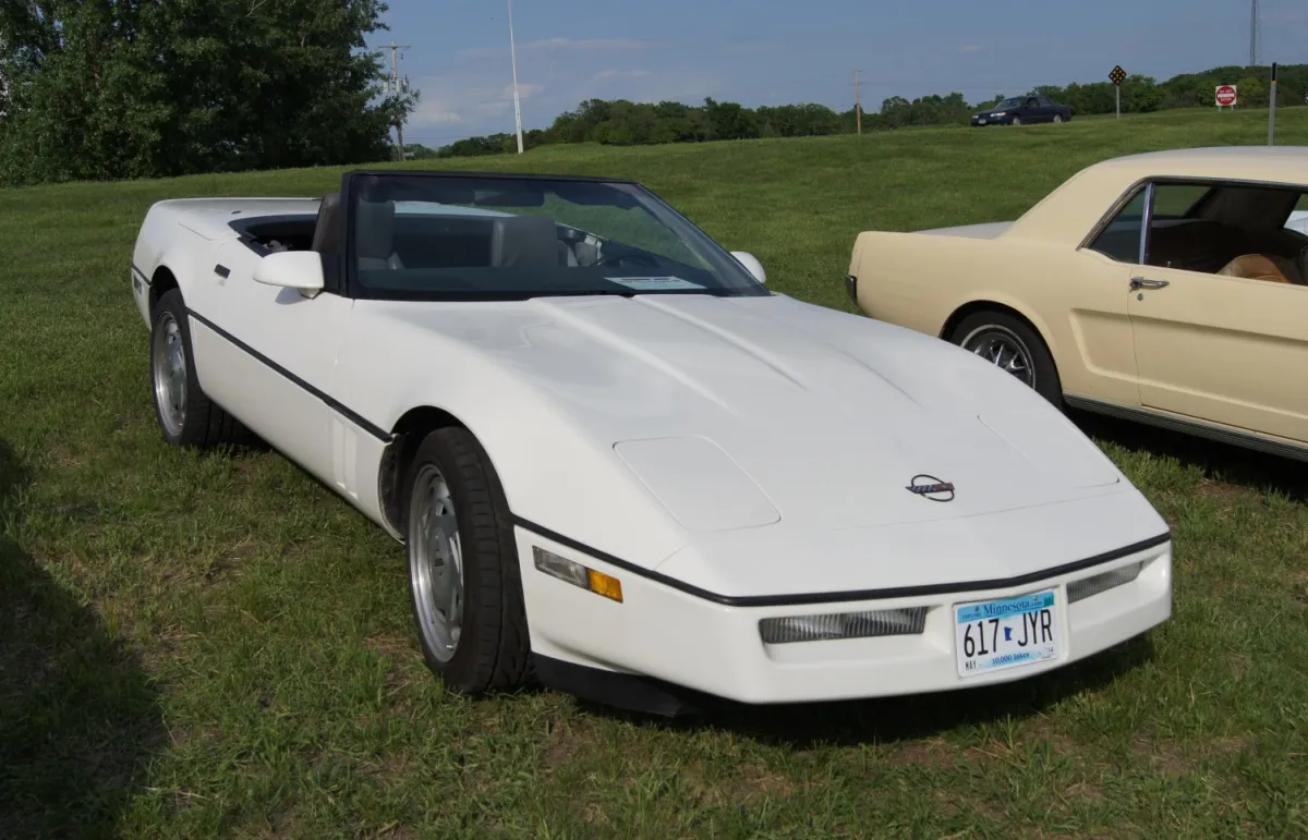 Chevrolet Corvette Corvette Convertible (C4)