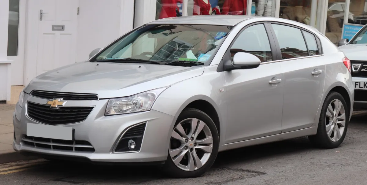 Chevrolet Cruze Cruze Hatchback (facelift 2013)