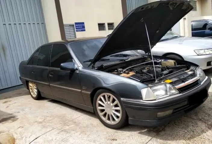 Chevrolet Omega Omega (VT)