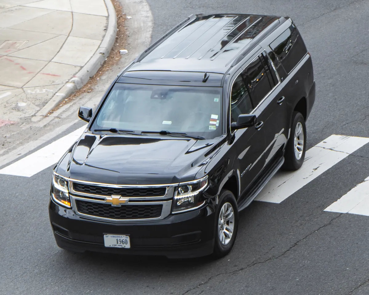 Chevrolet Suburban Suburban (GMTT1XX, facelift 2024)