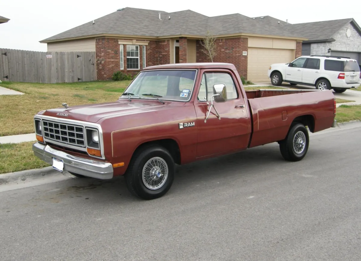 Dodge RAM Ram 250 Club Cab (D/W)
