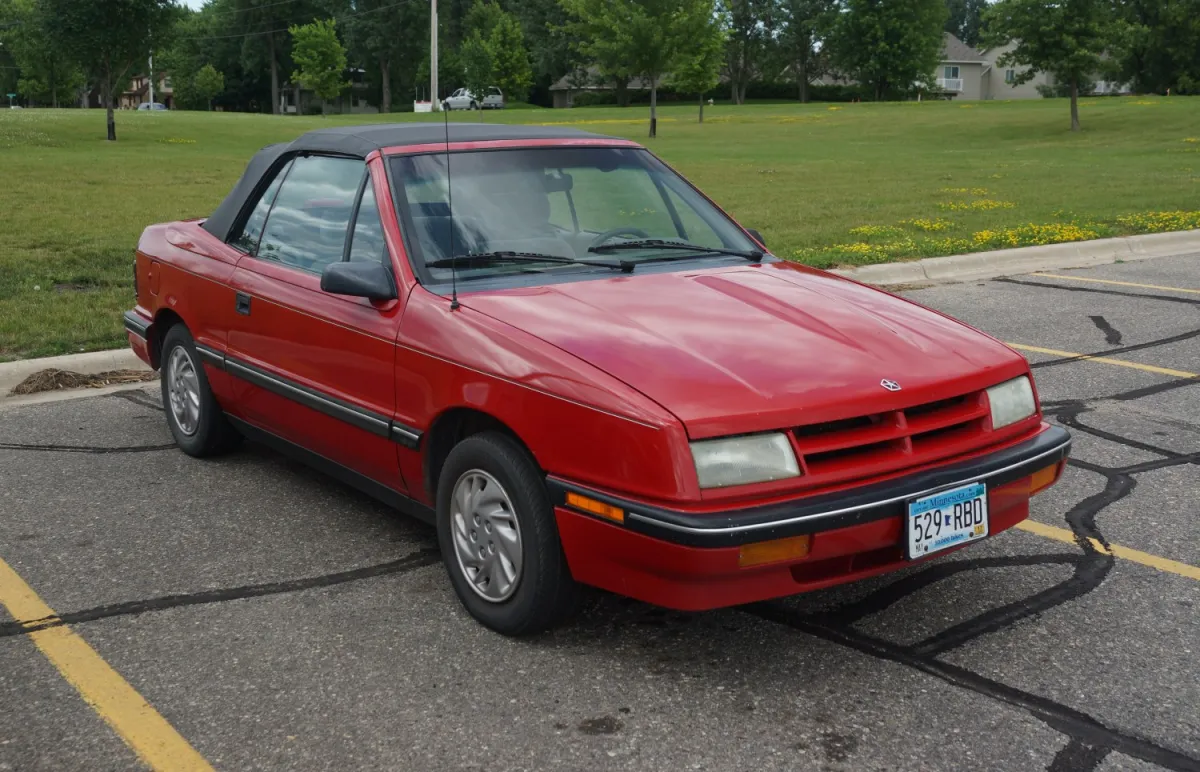 Dodge Shadow Shadow Convertible