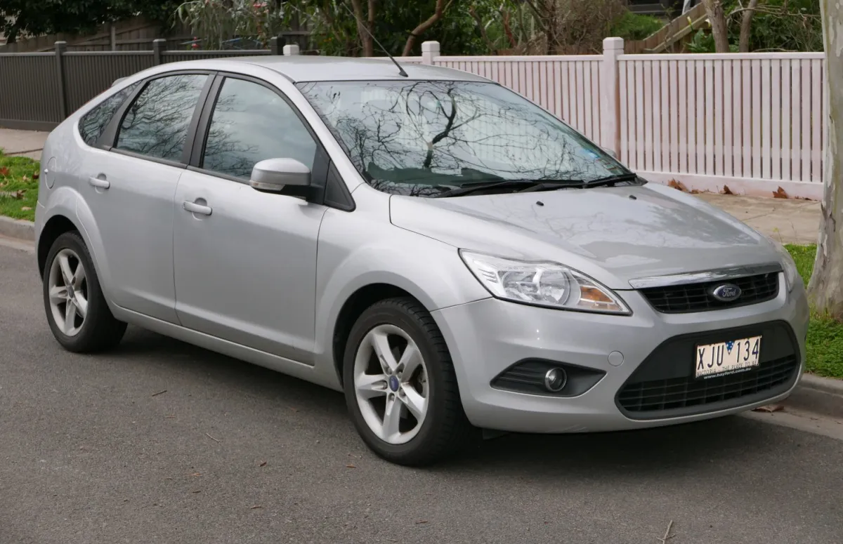 Ford Focus Focus II Hatchback