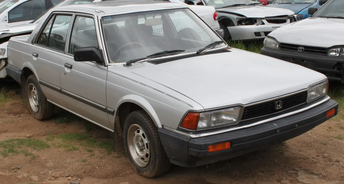 Honda Accord Accord II (AC,AD)