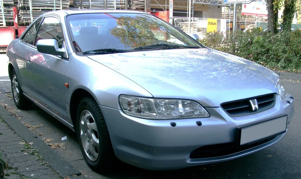 Honda Accord Accord VI Coupe
