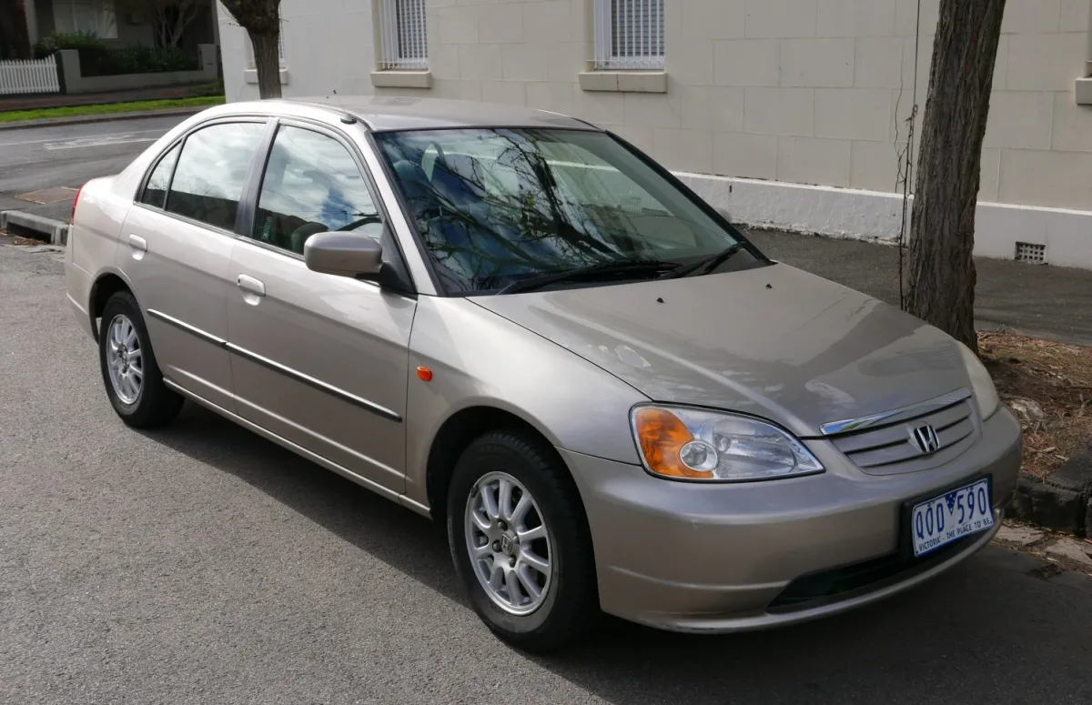 Honda Civic Civic VII Sedan