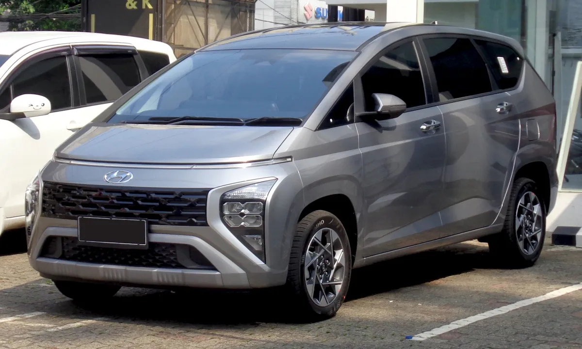 Hyundai Stargazer Stargazer Cartenz (facelift 2025)