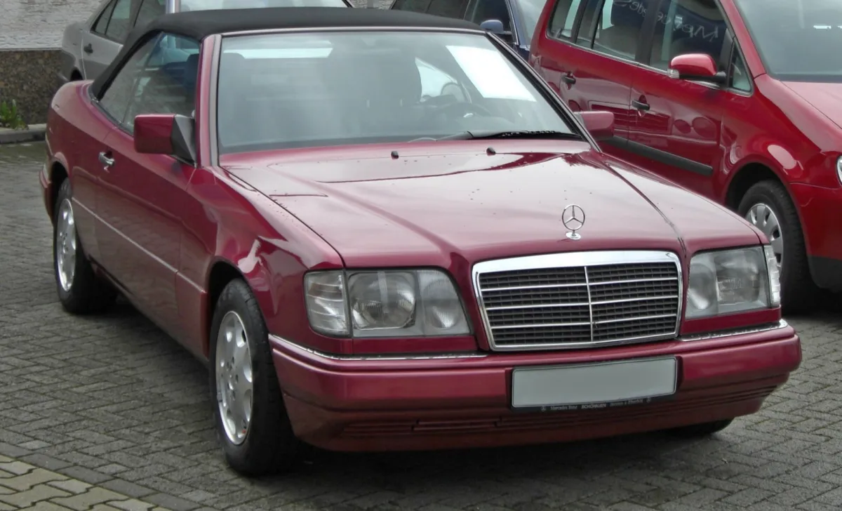 Mercedes-Benz E-Serisi E-Serisi Cabrio (A124)