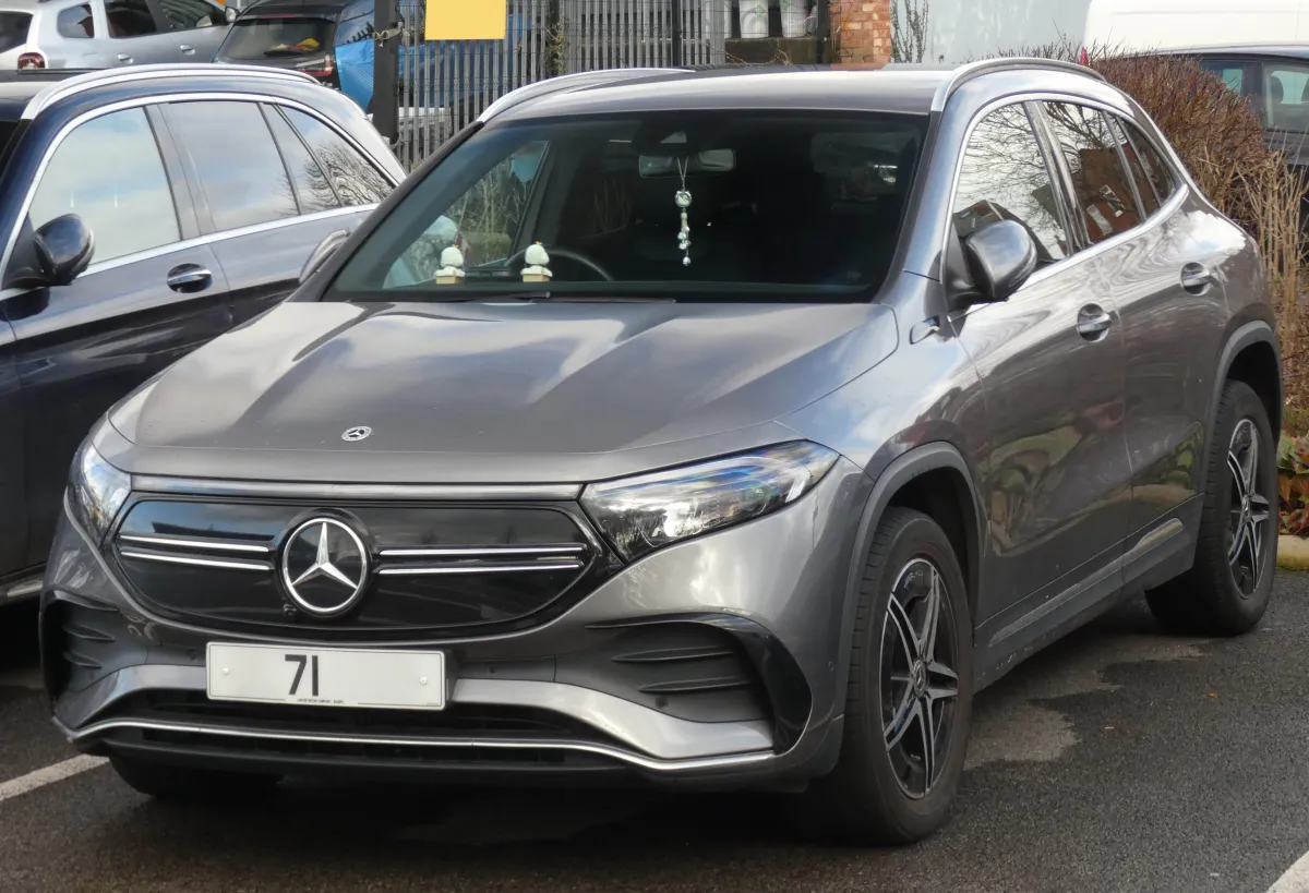 Mercedes-Benz EQA EQA (H243)
