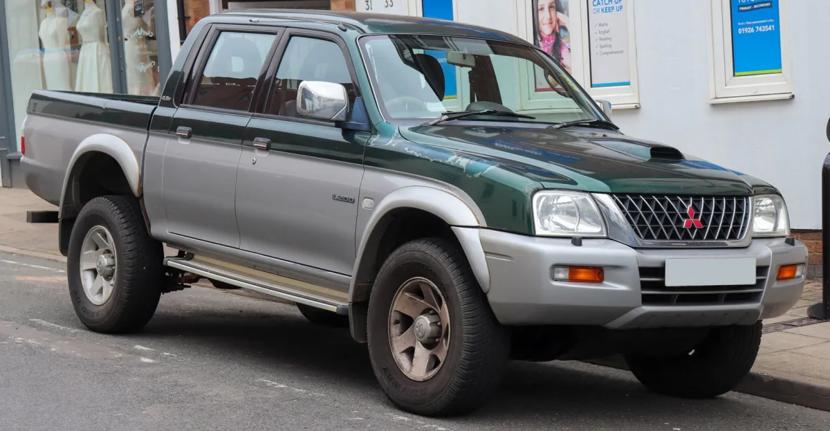 Mitsubishi L200 L200 III Double Cab
