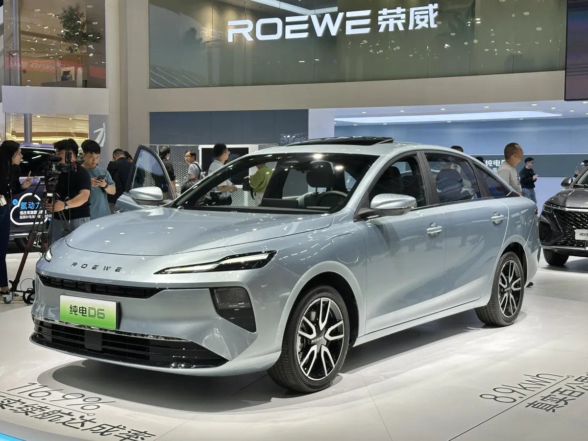 Roewe D6 D6