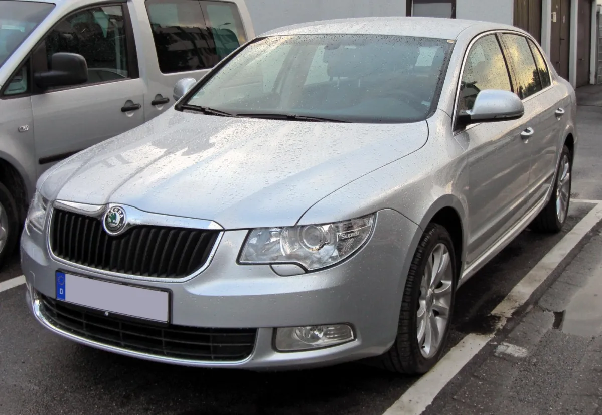 Skoda Superb Superb II