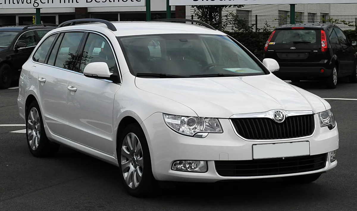 Skoda Superb Superb II Combi