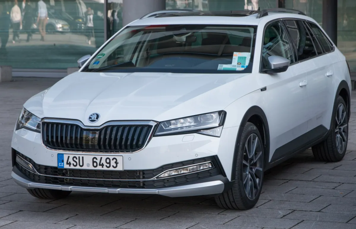 Skoda Superb Superb III Scout (facelift 2019)