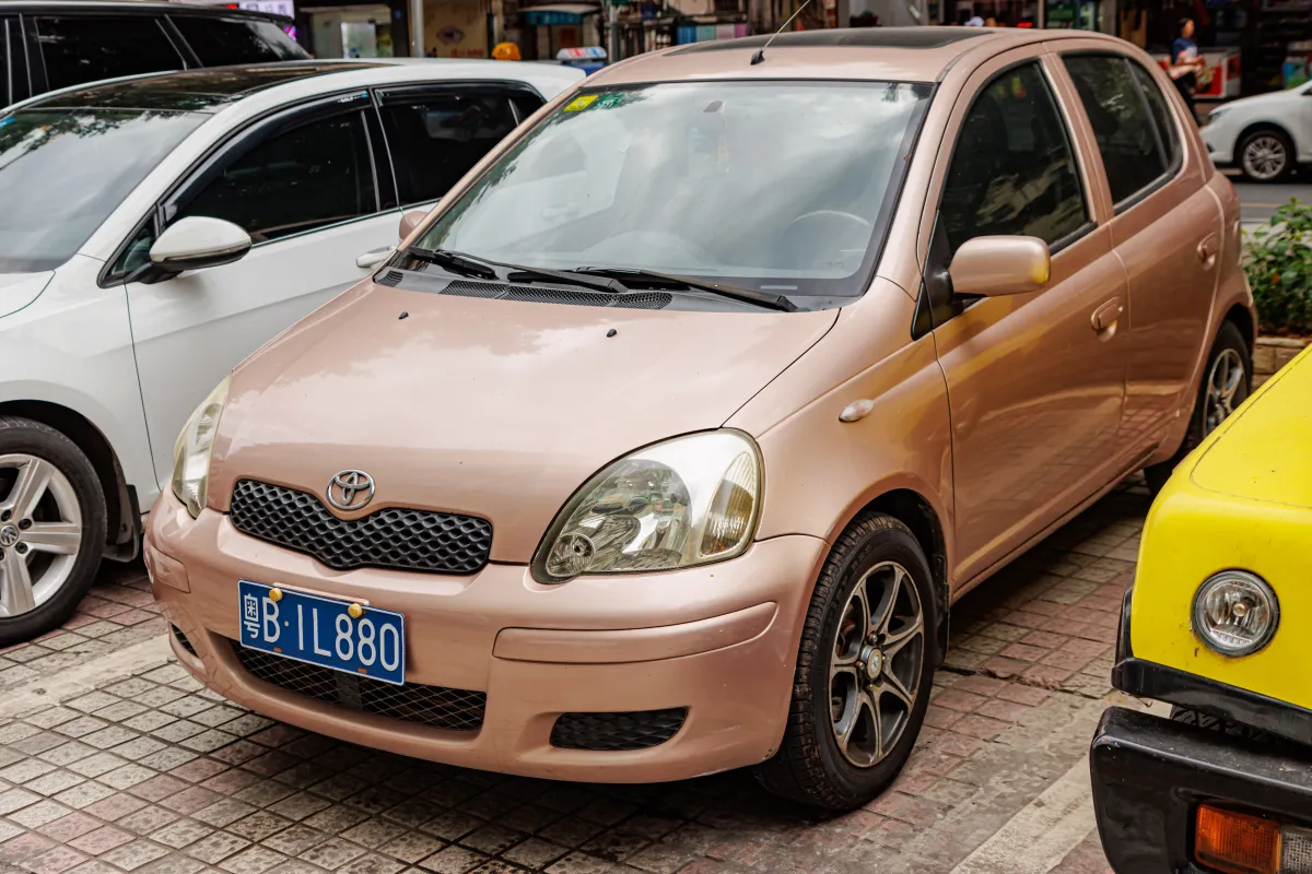 Toyota Yaris Yaris I (3-door)