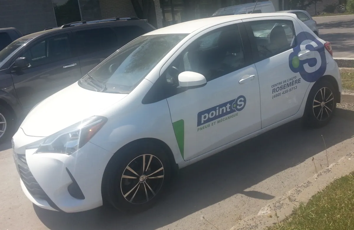 Toyota Yaris Yaris III (facelift 2014)