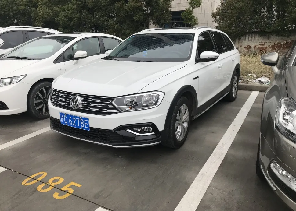 Volkswagen Bora Bora III C-Trek (China)